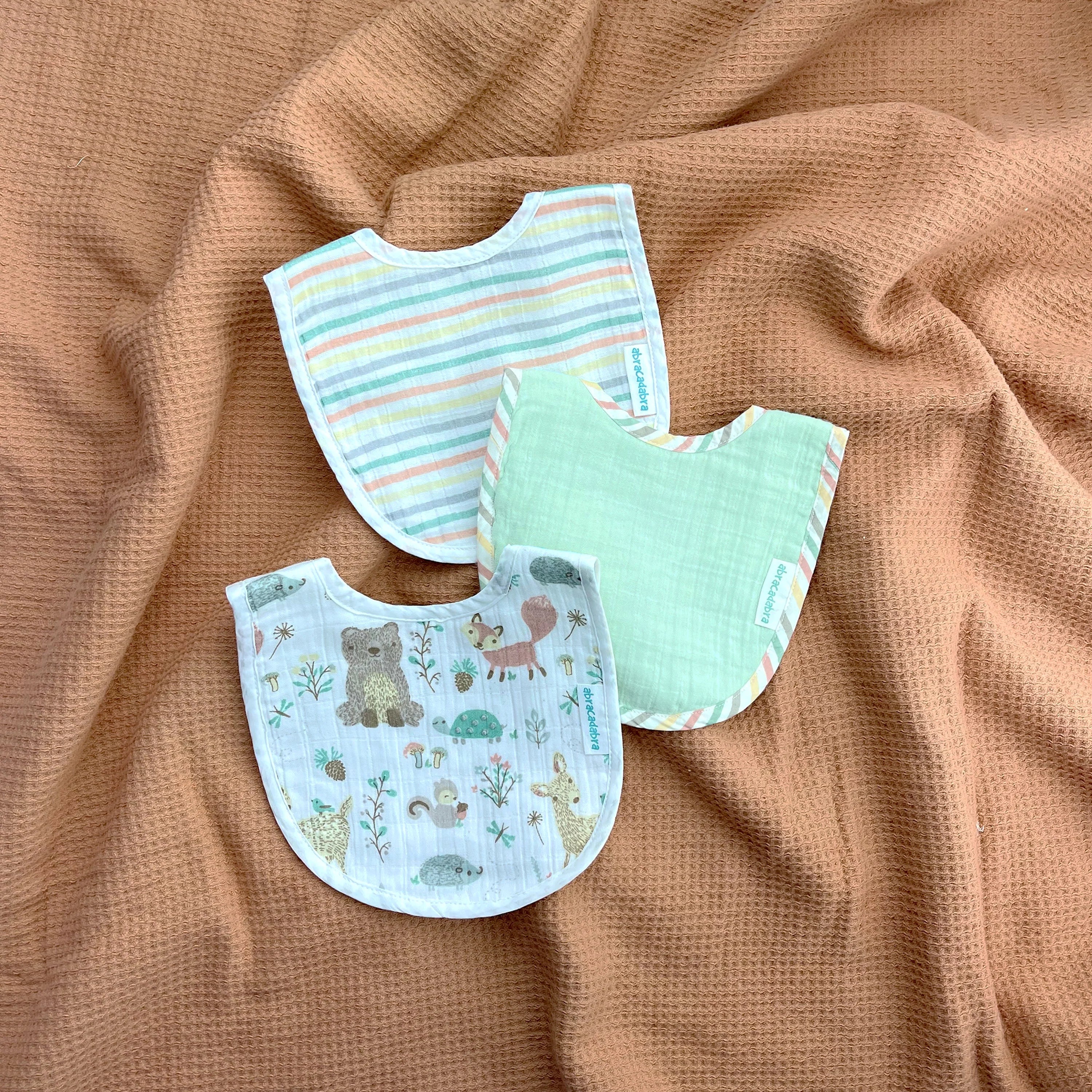 Abracadabra Muslin Bibs Transport