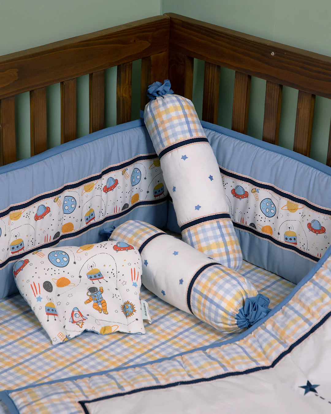 Abracadabra Six Piece Cot Bedding Set - Rocketman
